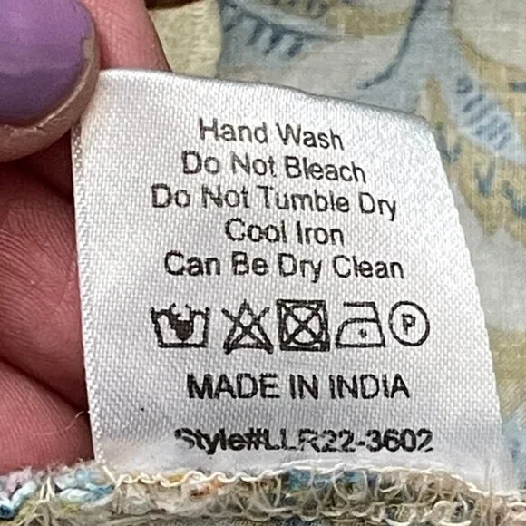 Love the Label Hazel Top, Cheyna Ivory Print Size Small - Picture 9 of 9